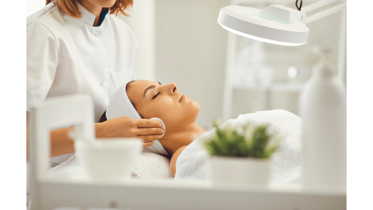 Impostos e Obrigações Fiscais para Esteticistas em 2026: Guia Completo